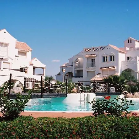 Golf Center Apartamento *